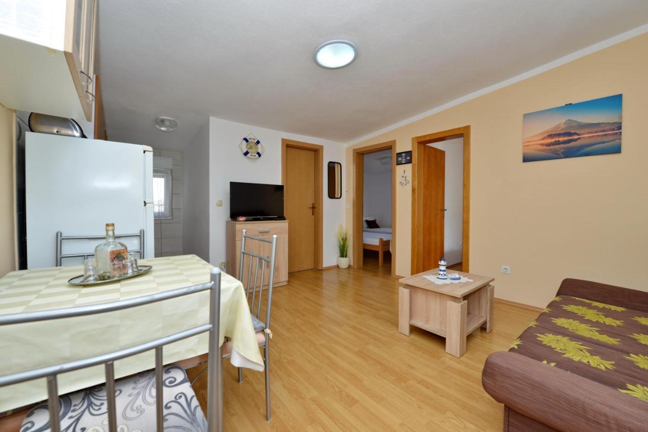 Apartment Nada Vir Buitenkant foto