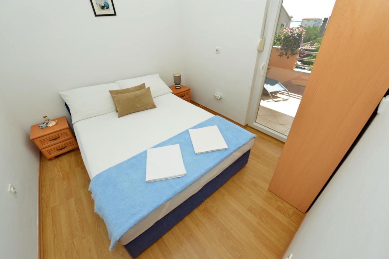 Apartment Nada Vir Buitenkant foto